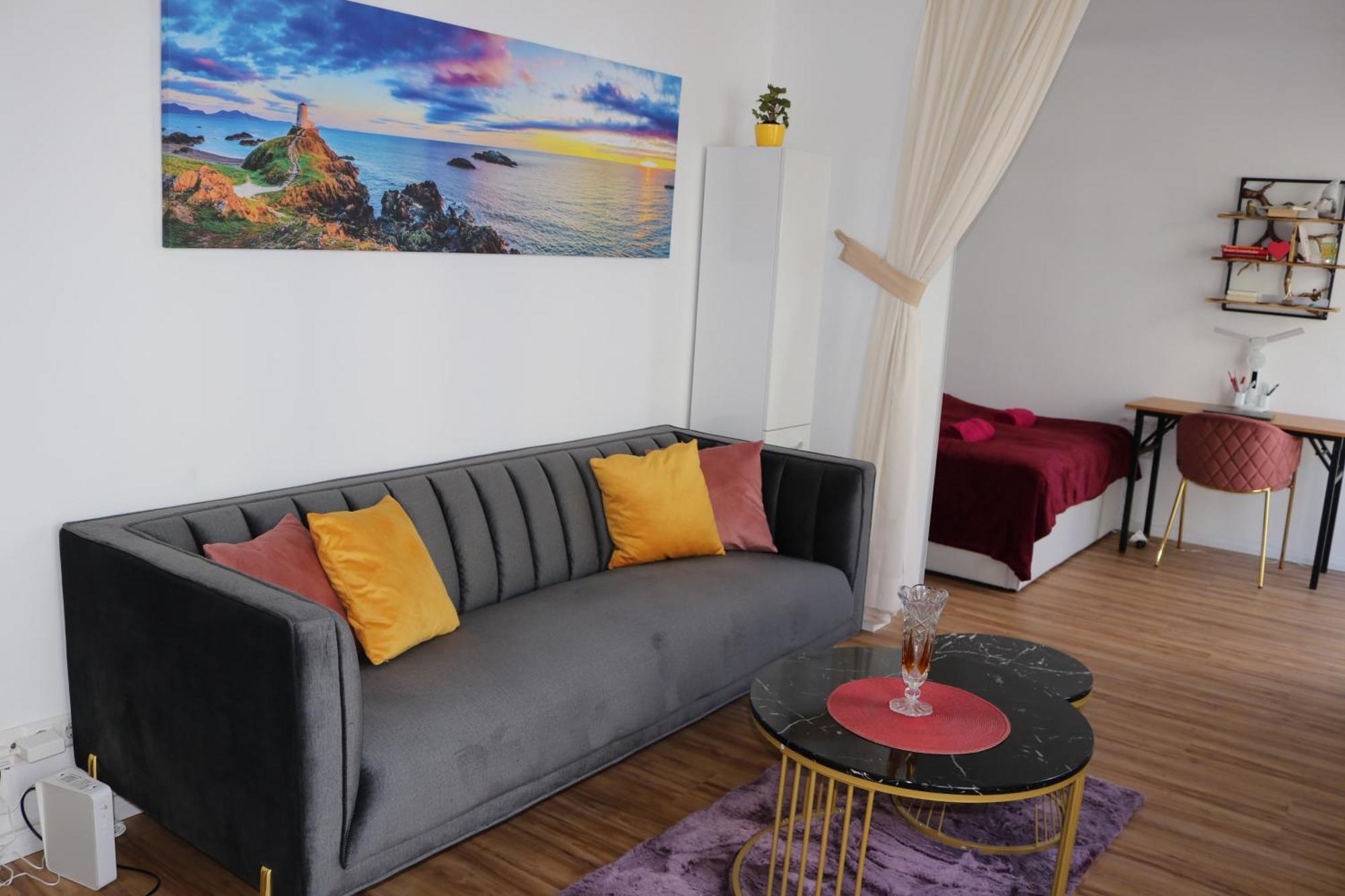 New Terrace And Open Kitchen Apartment *